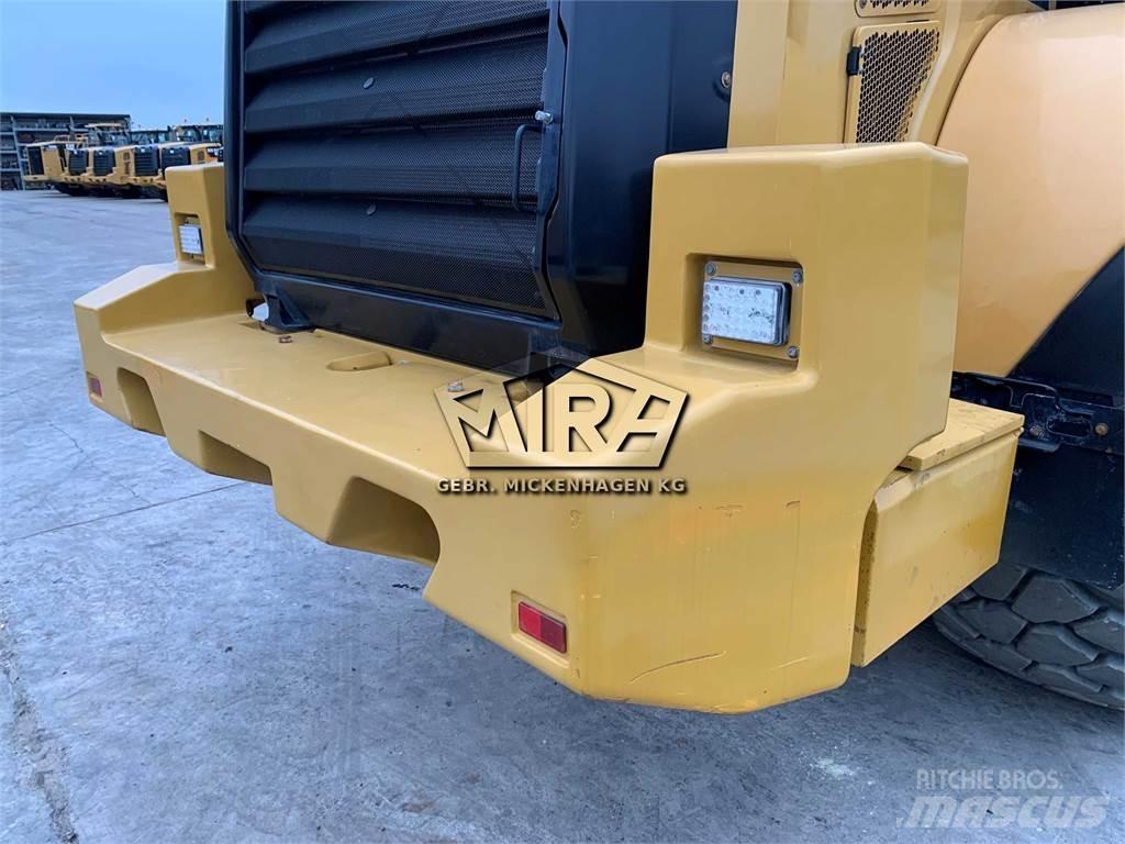 CAT 972M XE ホイールローダー・タイヤショベル