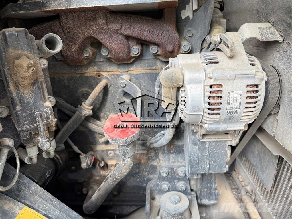 Komatsu WA70-7 ホイールローダー・タイヤショベル