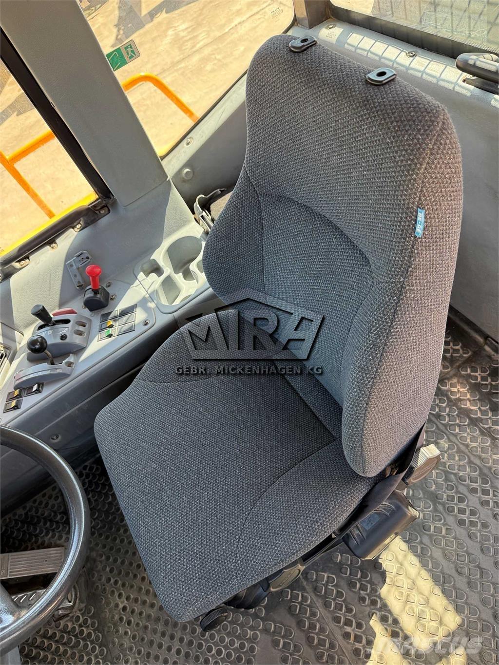 Volvo A 25 D 建設機械 -　その他