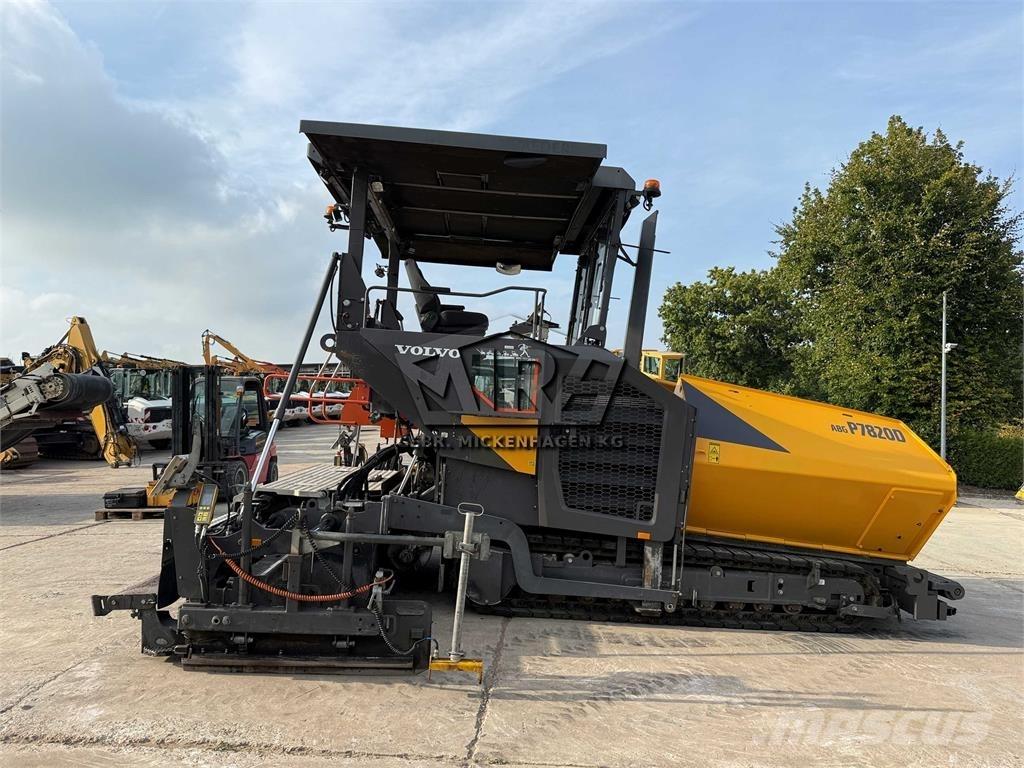 Volvo ABG P 7820 D アスファルトフィニッシャ