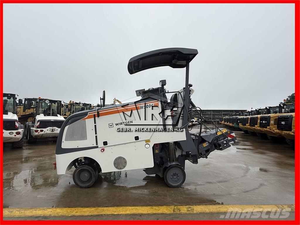 Wirtgen W 50 DC アスファルトコールドミリングマシーン