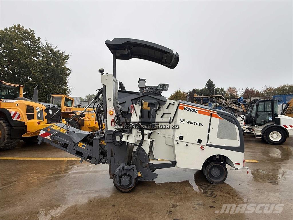 Wirtgen W 50 DC アスファルトコールドミリングマシーン