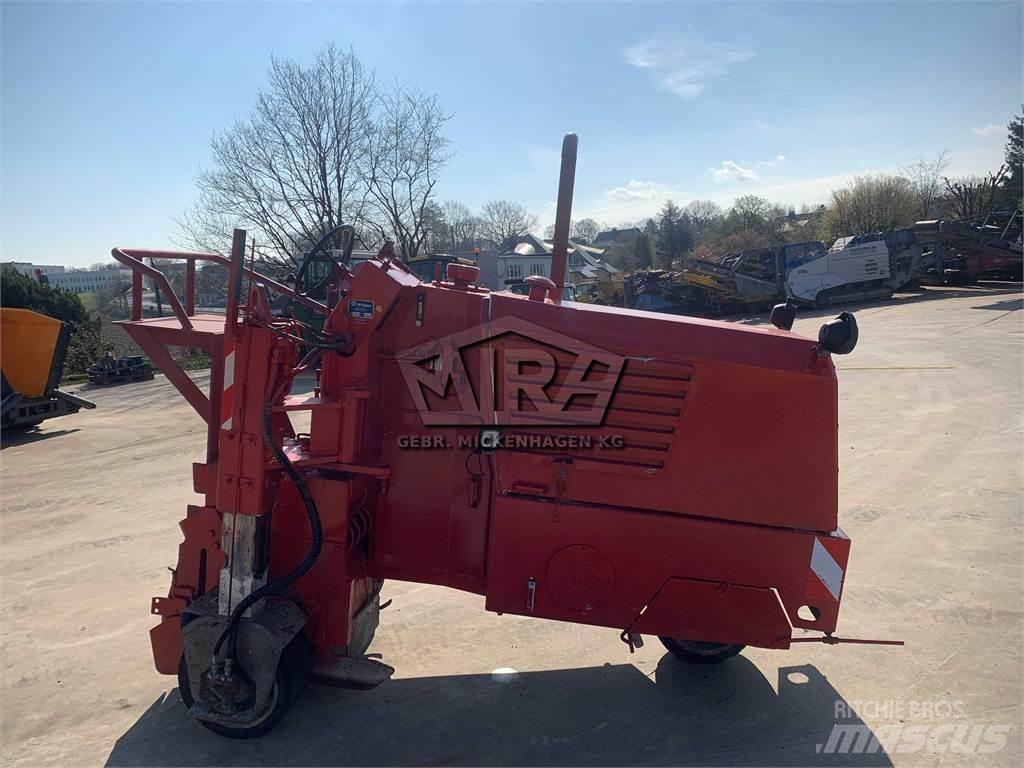 Wirtgen W 500 アスファルトコールドミリングマシーン