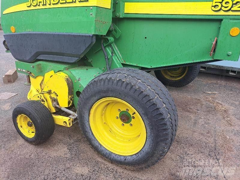 John Deere 592 ラウンドベーラー