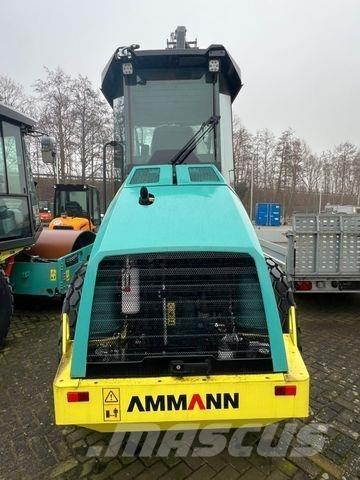Ammann ARS 70 振動ローラ