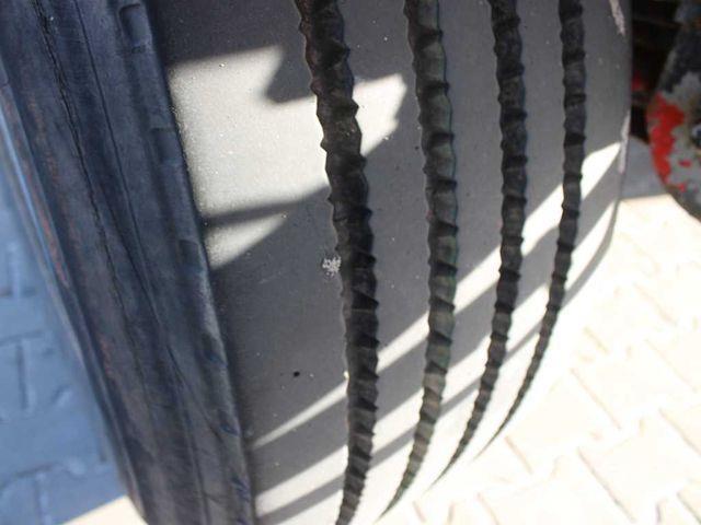  ANBS, PNEU 80% カーテンサイダートレーラー