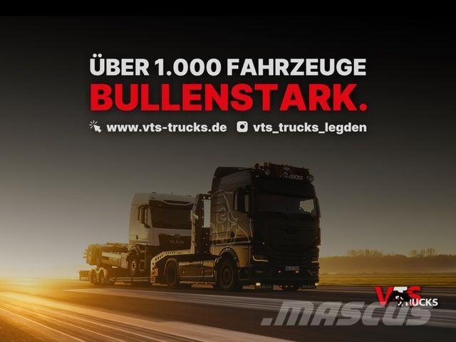 BMW 3.0 CS Coupe 自動車