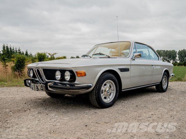 BMW 3.0 CS Coupe 自動車