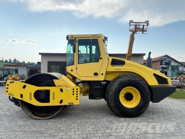 Bobcat 213 DH-4 その他　ローラ　（マカダムローラ等）