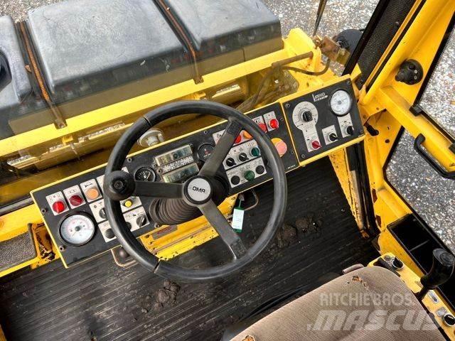 Bomag BW 151 AC-2 その他　ローラ　（マカダムローラ等）