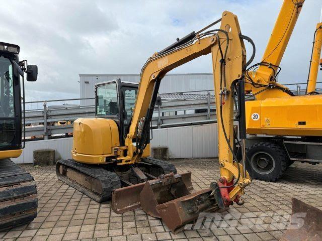 CAT 305 ECR ミニ油圧ショベル 7t以下（ミニユンボ・ミニディガー）