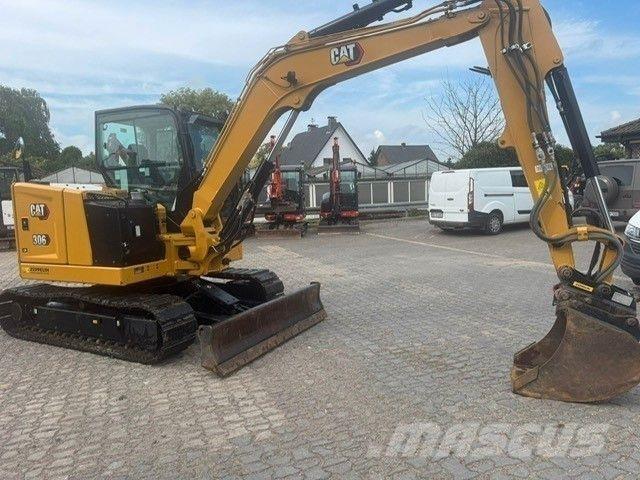 CAT 306CR ミニ油圧ショベル 7t以下（ミニユンボ・ミニディガー）