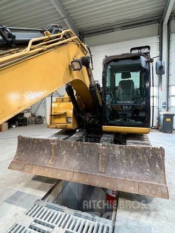 CAT 311 F 大型油圧ショベル12t以上（パワーショベル・ユンボ）