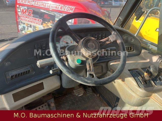 CAT 730 / Dumper アーティキュレート式ダンプトラック