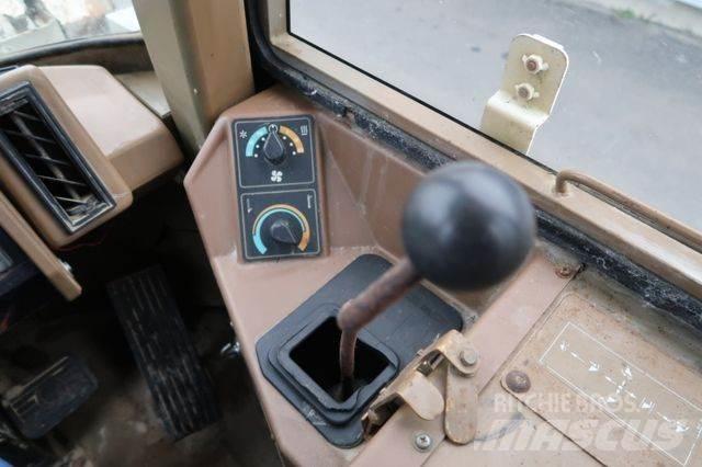CAT 910 E ホイールローダー・タイヤショベル