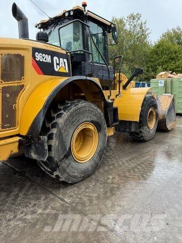 CAT 962 M ホイールローダー・タイヤショベル