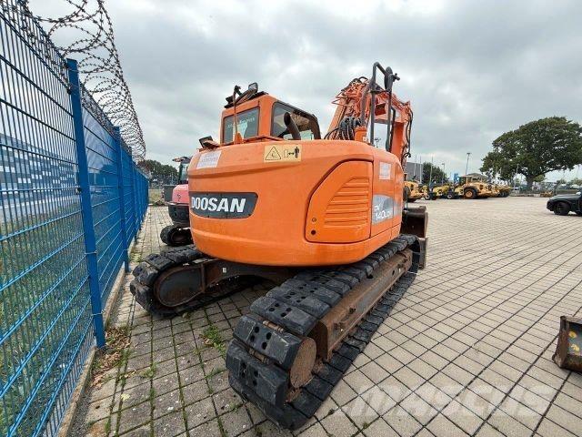 Doosan DX140LCR-3 大型油圧ショベル12t以上（パワーショベル・ユンボ）