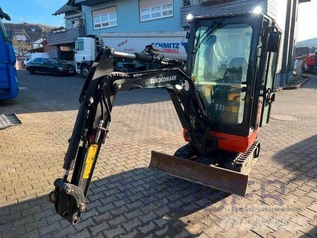 Eurocomach 18 ZT ミニ油圧ショベル 7t以下（ミニユンボ・ミニディガー）