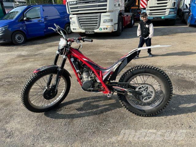  Gasgas 125 ccm その他トラック