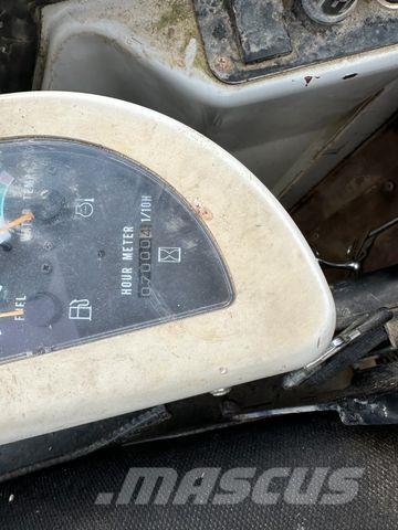 IHI 55 J2 ミニ油圧ショベル 7t以下（ミニユンボ・ミニディガー）