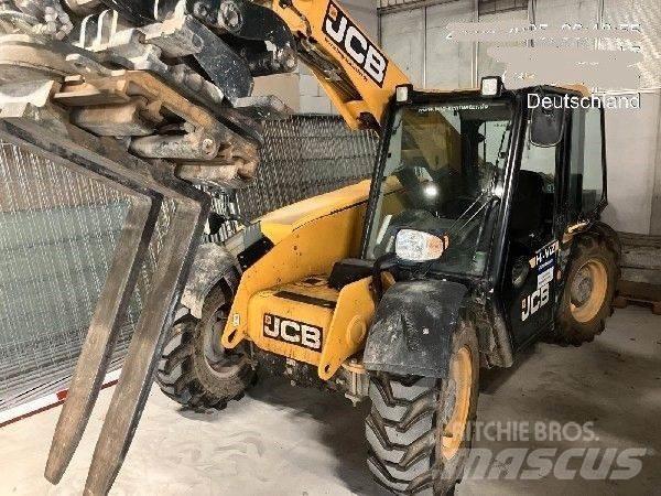 JCB 525-60 TS テレスコーピックハンドラー