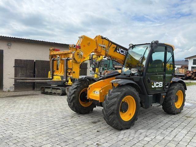 JCB 535-95 テレスコーピックハンドラー