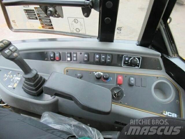 JCB TM220 Agri ホイールローダー・タイヤショベル