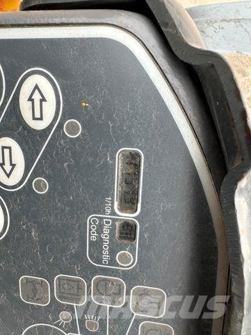 Komatsu PC88MR-6 ミニ油圧ショベル 7t以下（ミニユンボ・ミニディガー）