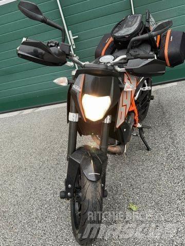 KTM 690 DUKE その他トラック