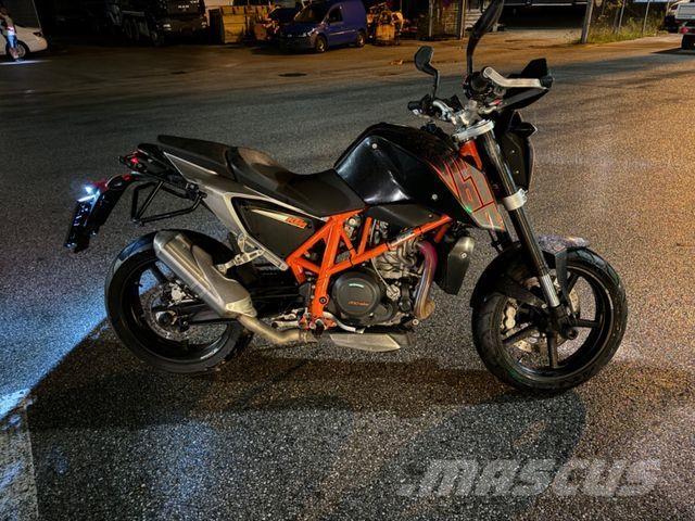 KTM 690 DUKE その他トラック