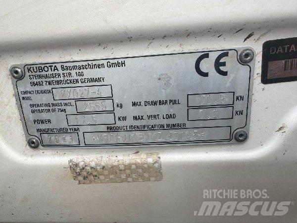Kubota KX 027-4 ミニ油圧ショベル 7t以下（ミニユンボ・ミニディガー）