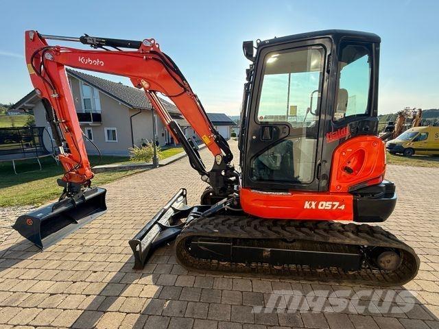 Kubota KX057-4 ミニ油圧ショベル 7t以下（ミニユンボ・ミニディガー）