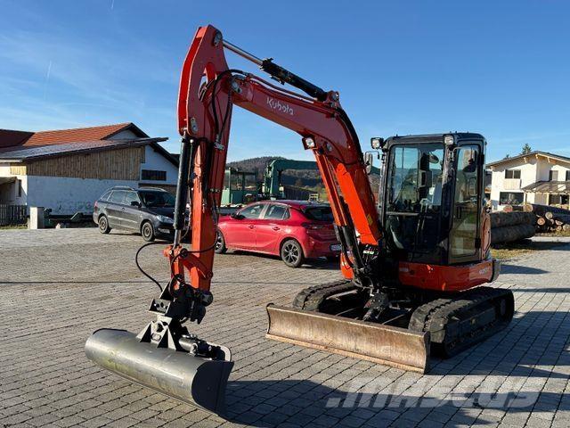 Kubota KX057-4 ミニ油圧ショベル 7t以下（ミニユンボ・ミニディガー）