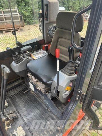 Kubota KX61-3 ミニ油圧ショベル 7t以下（ミニユンボ・ミニディガー）
