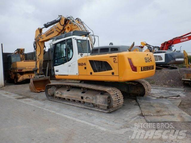 Liebherr R924 LC 大型油圧ショベル12t以上（パワーショベル・ユンボ）