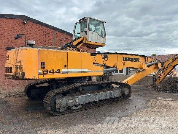 Liebherr R944 大型油圧ショベル12t以上（パワーショベル・ユンボ）
