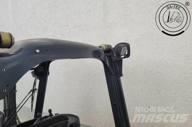 Linde E16 L EVO バッテリーフォークリフト