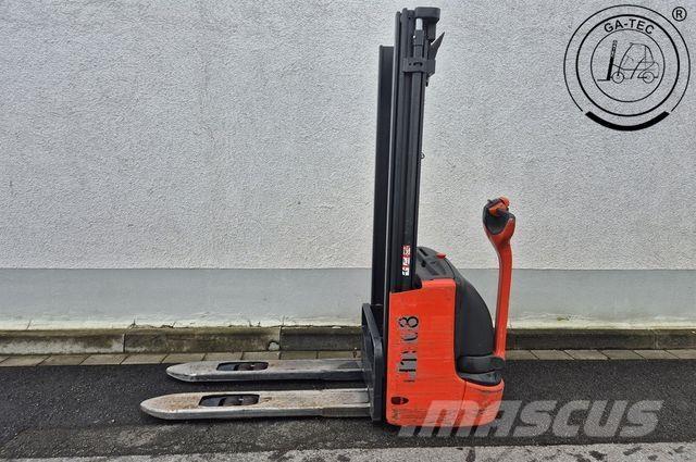 Linde L12 高型オーダーピッカー
