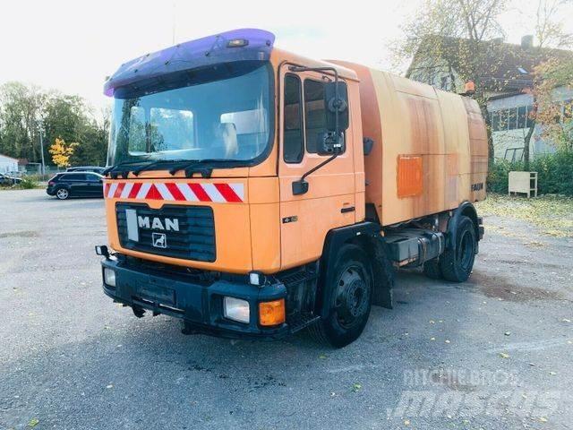 MAN 14.152 街路清掃車