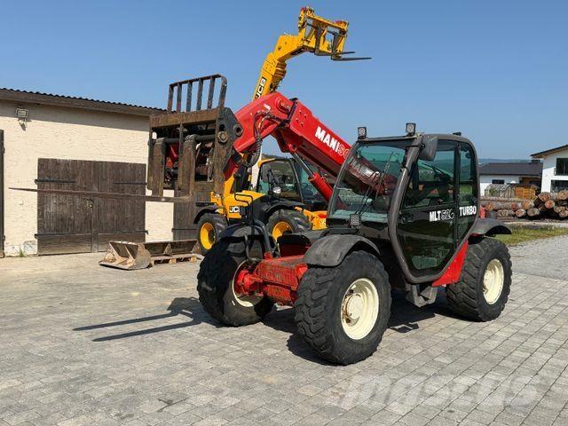 Manitou MLT 526 T テレスコーピックハンドラー