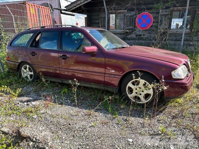 Mercedes-Benz 200 自動車
