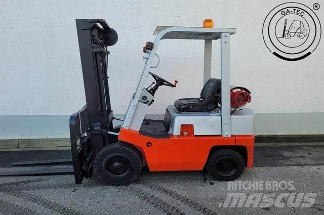 Nissan FO1 A15U LPGフォークリフト