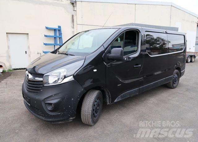 Opel Vivaro B パネルバン