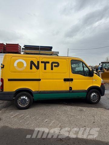 Renault Master パネルバン