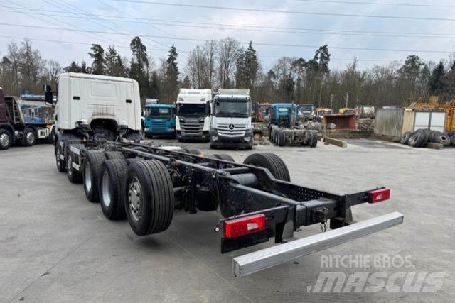 Scania G450 10x4 キャブ付きシャーシ