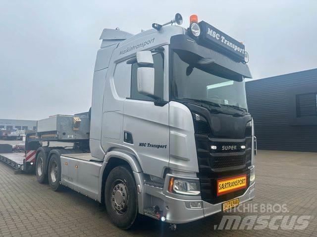 Scania R 730 V8 6x4 中古トラクターヘッド | トレーラーヘッド