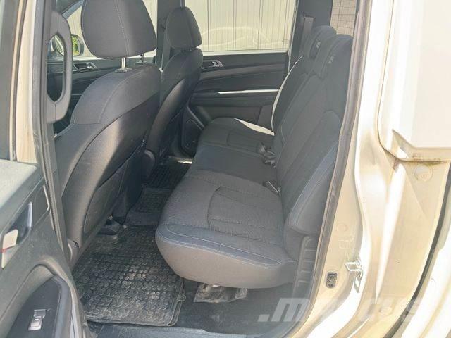 Ssangyong MUSSO ピックアップ／ドロップサイド