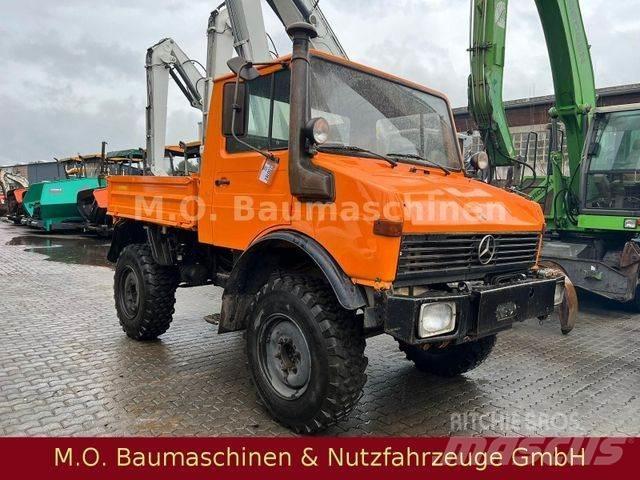 Unimog U 1000/ 424 ダンプ