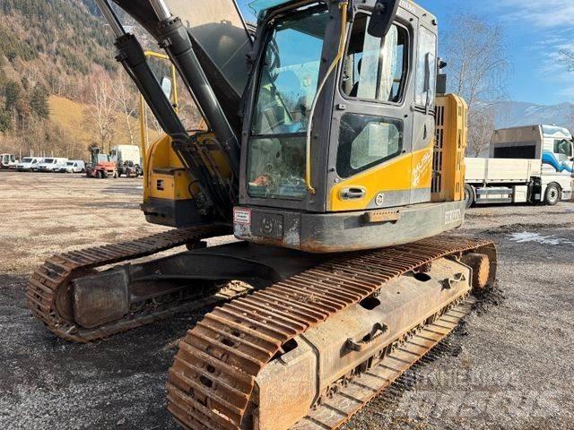 Volvo ECR 235DL 大型油圧ショベル12t以上（パワーショベル・ユンボ）