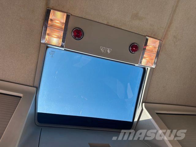 Volvo FH 540 6x4 中古トラクターヘッド | トレーラーヘッド